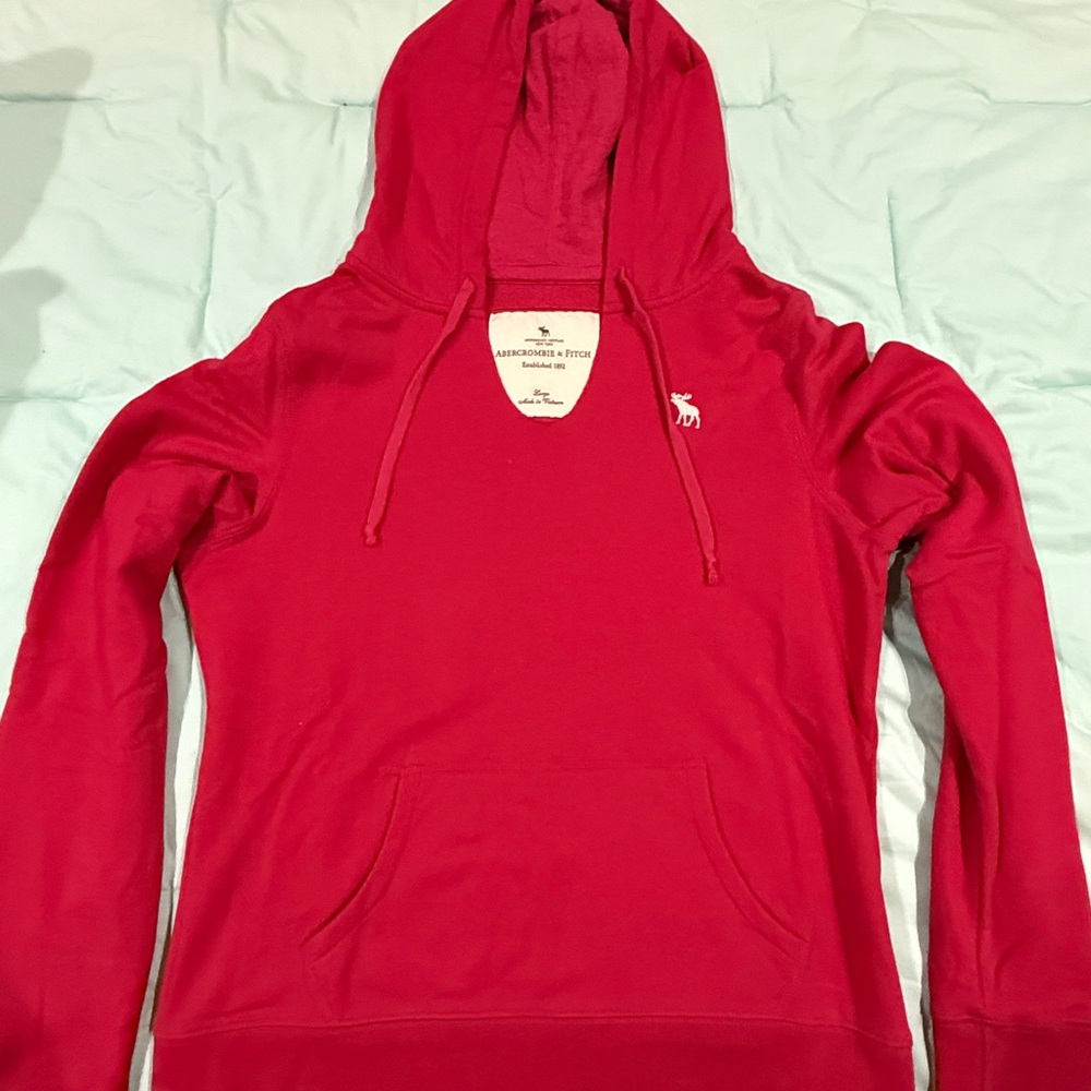 NEVER WORN!!! Magenta A&F Sweatshirt